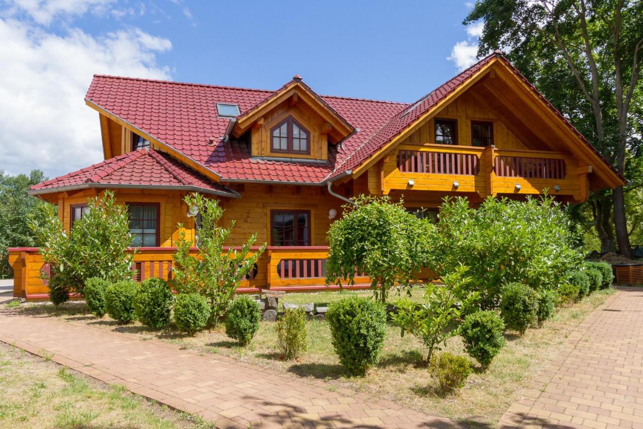 Hotel & Restaurant Wilder Eber Eberswalde Exterior photo